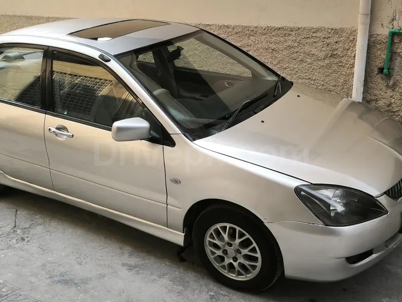 Mitsubishi Lancer 2005