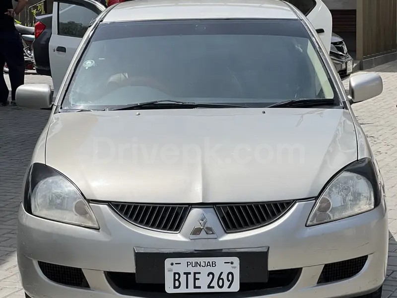 Mitsubishi Lancer 2005