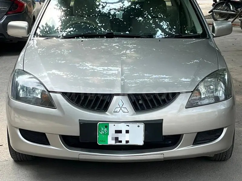 Mitsubishi Lancer 2004