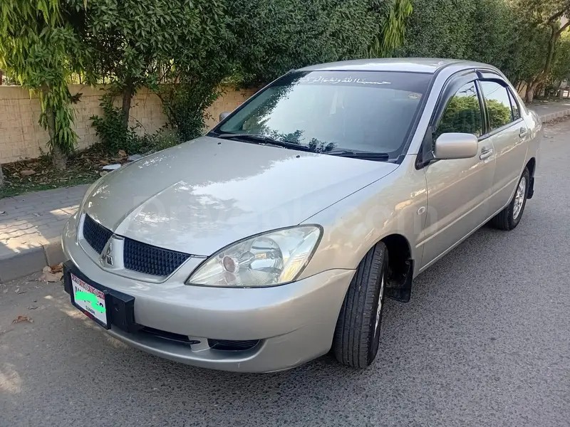 Mitsubishi Lancer 2005