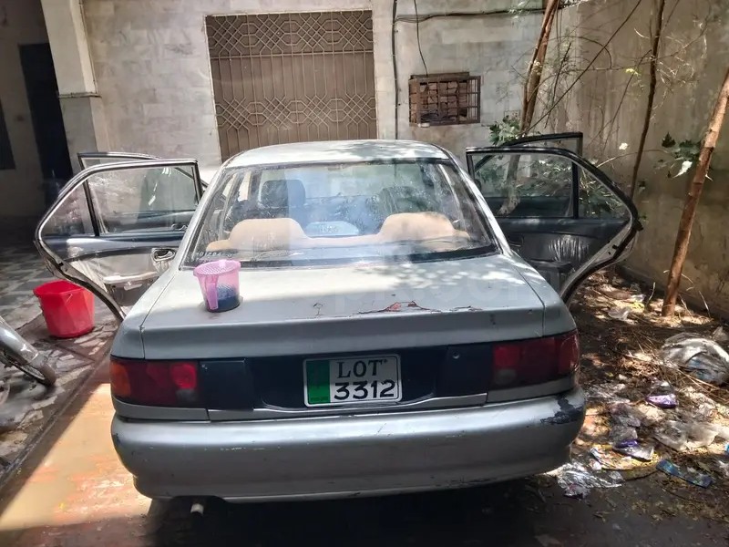 Mitsubishi Lancer 1998