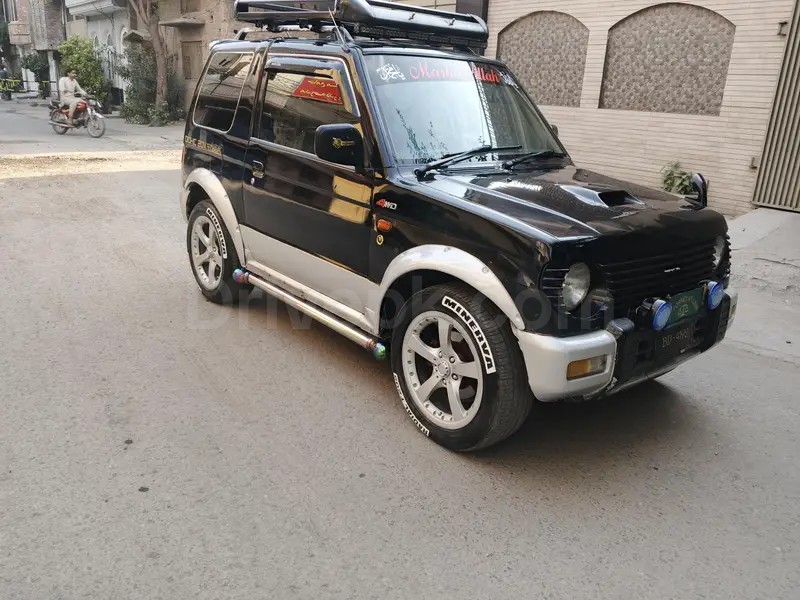 Mitsubishi Pajero 1996