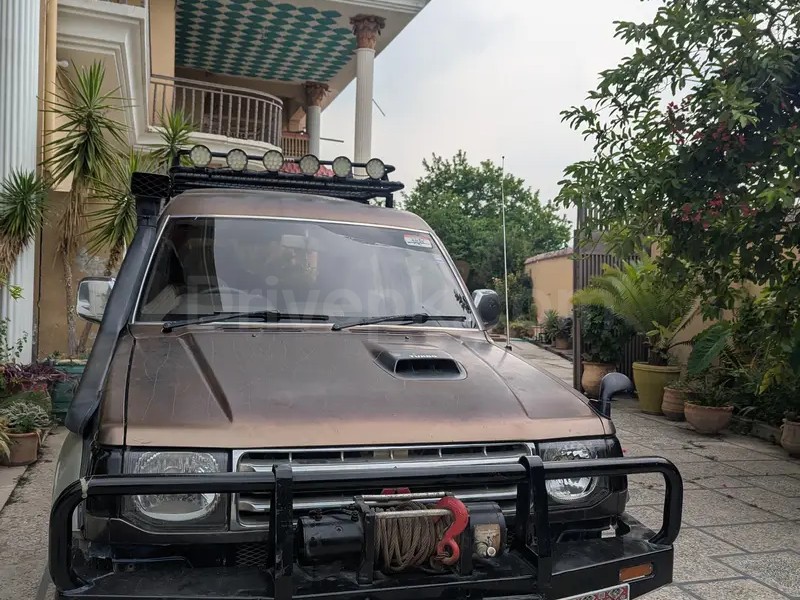 Mitsubishi Pajero 1994