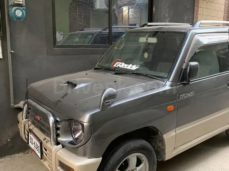 Mitsubishi Pajero 1997