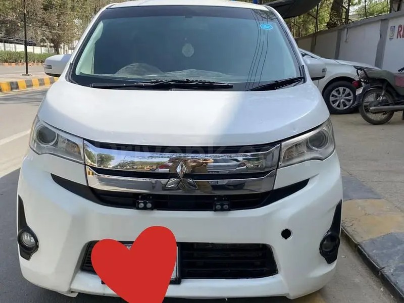 Mitsubishi EK Space Custom 2016