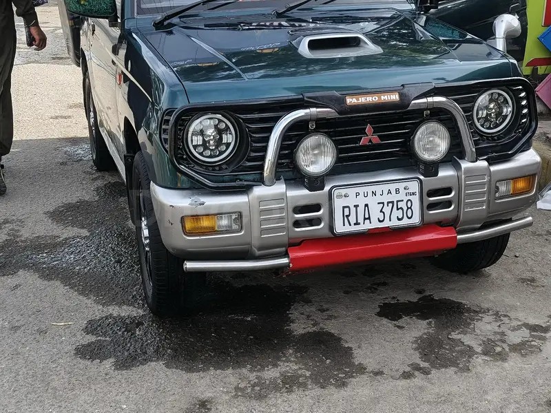 Mitsubishi Pajero Mini 2010