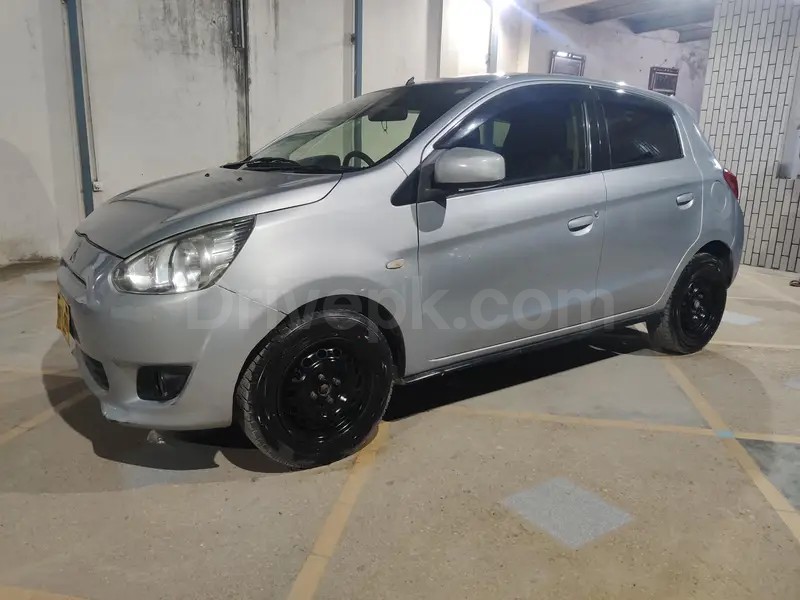 Mitsubishi Mirage 2013