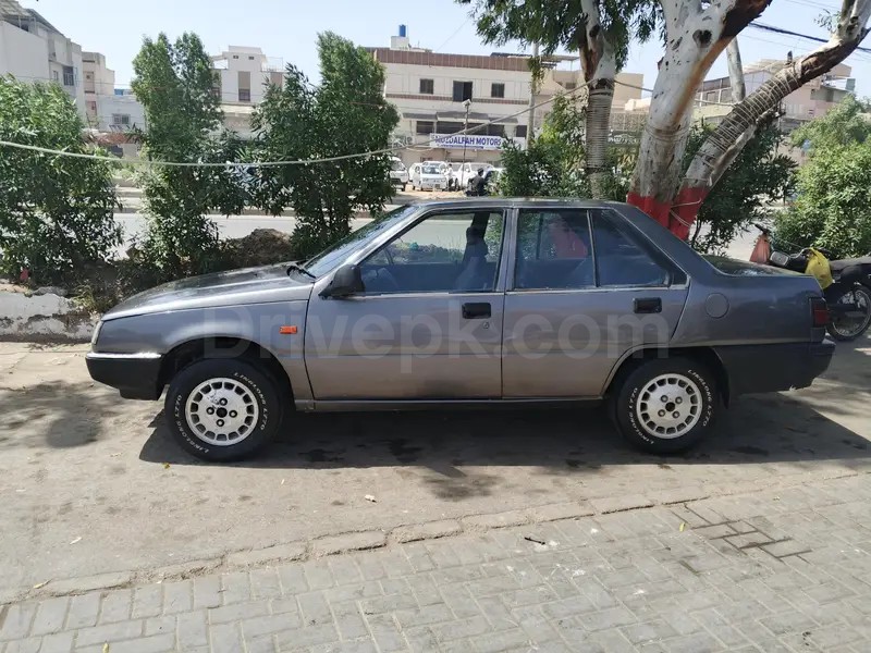 Mitsubishi Lancer 1988