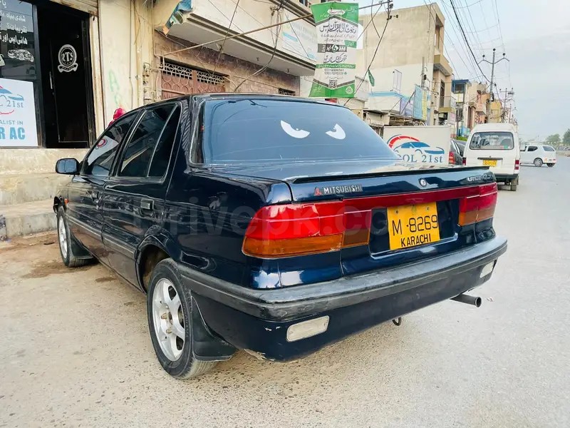 Mitsubishi Lancer 1991
