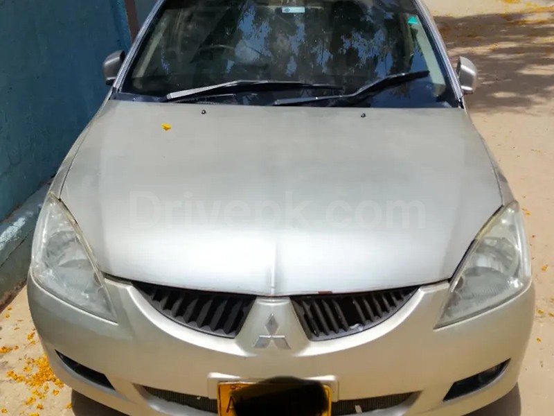 Mitsubishi Lancer 2005