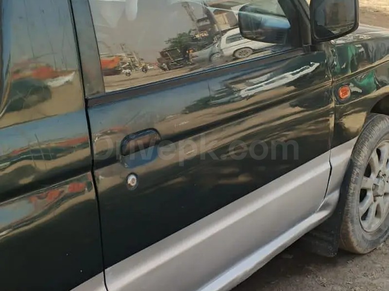 Mitsubishi Pajero Mini 2026