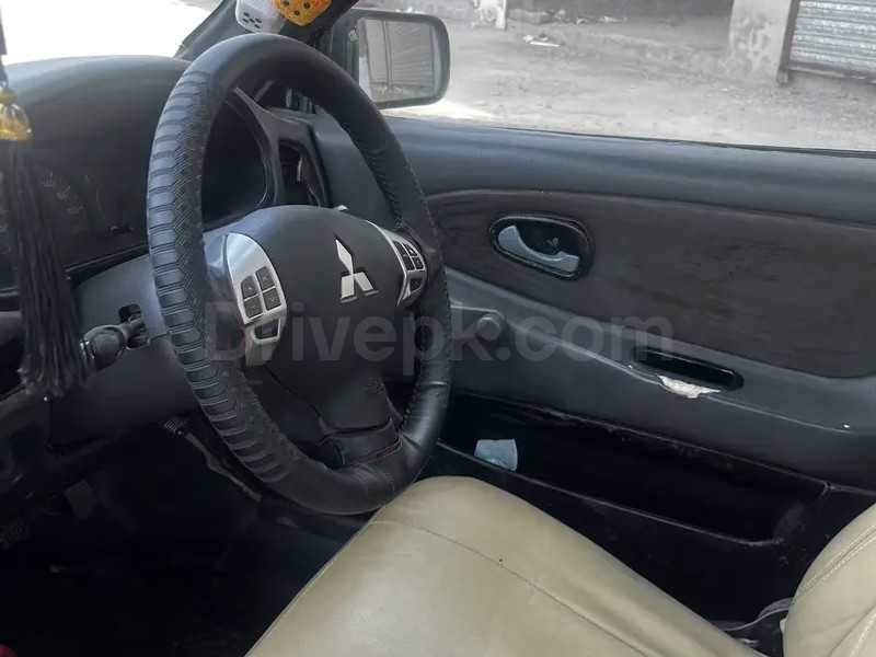 Mitsubishi Lancer 1994