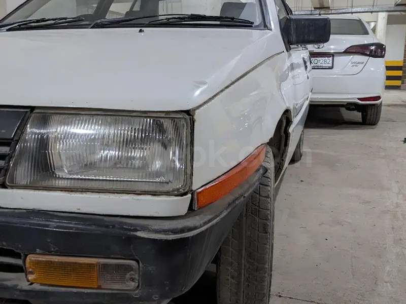 Mitsubishi Lancer 1986