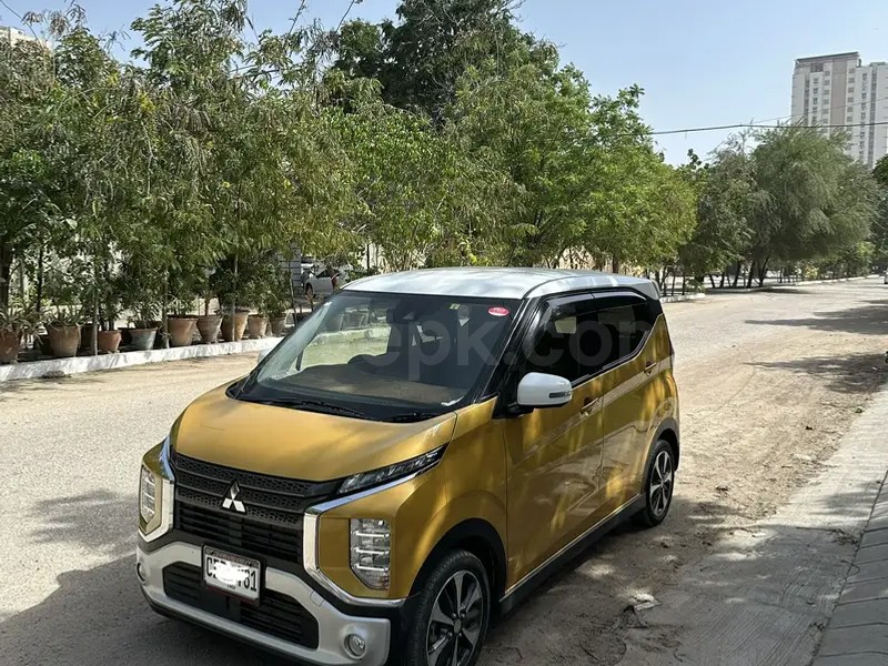 Mitsubishi Ek X 2021