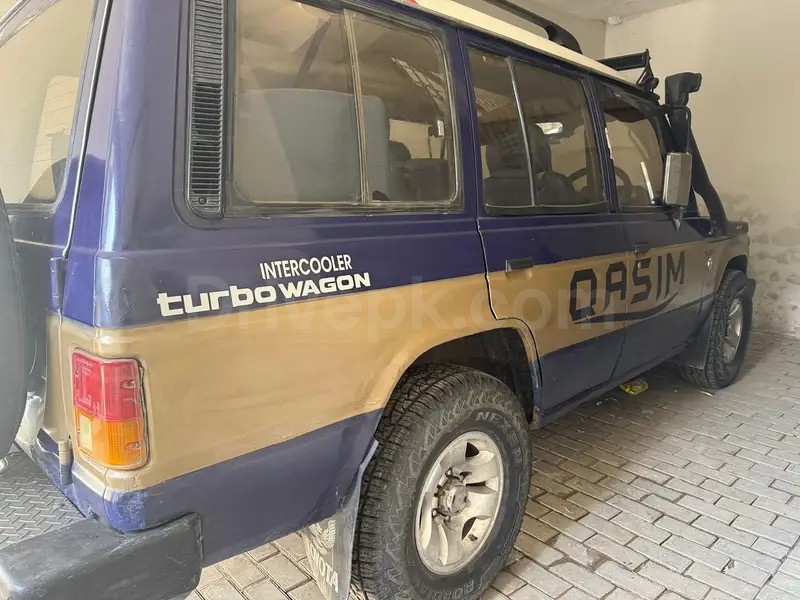 Mitsubishi Pajero 1990