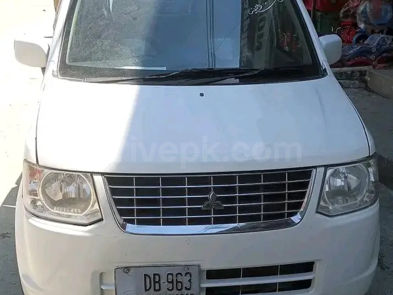 Mitsubishi Ek Wagon 2015