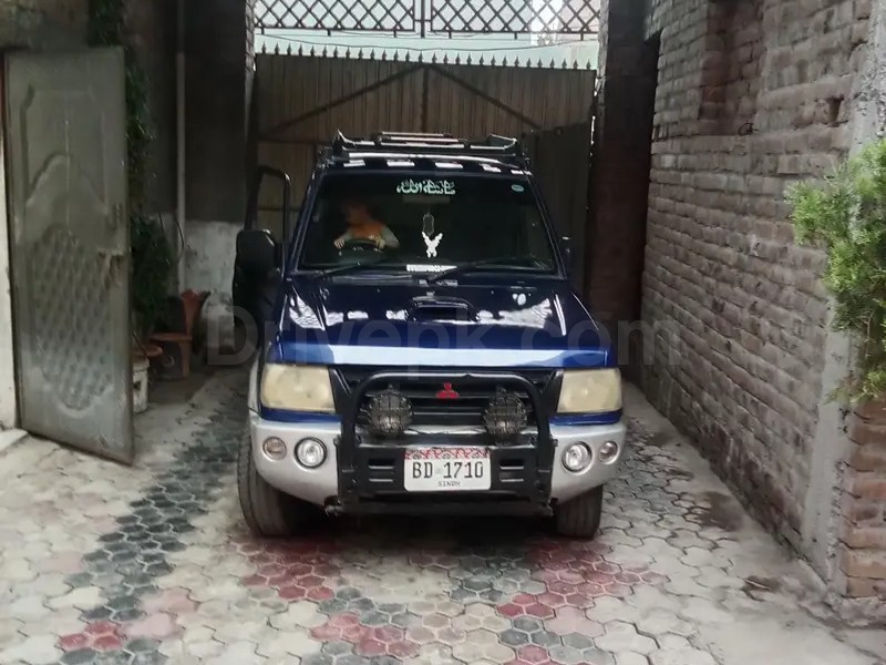 Mitsubishi Pajero Mini 1999