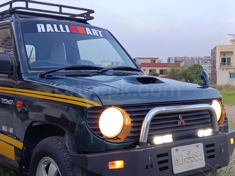 Mitsubishi Pajero Mini 1995