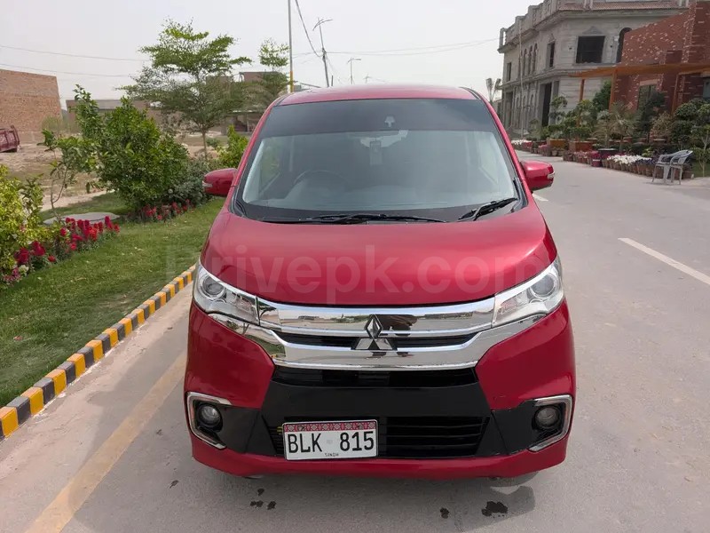 Mitsubishi EK Custom 2018