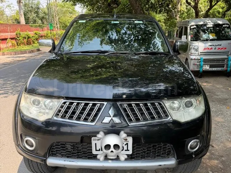 Mitsubishi L200 2010