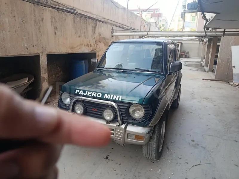Mitsubishi Pajero Mini 1995