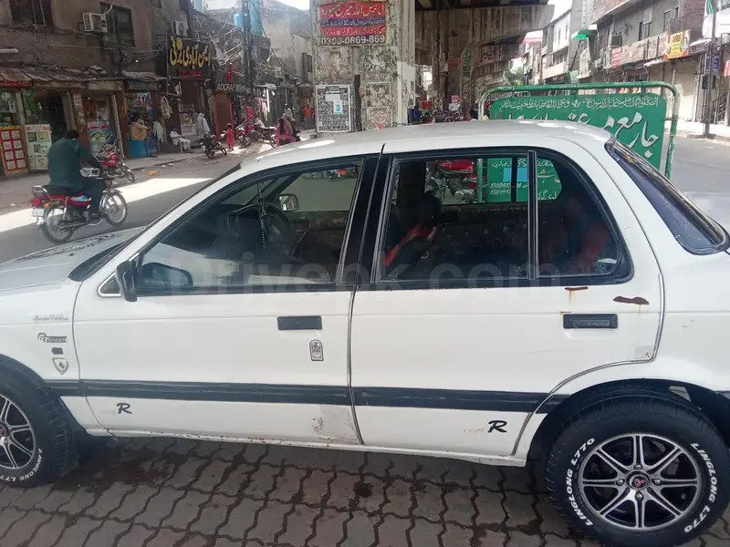 Mitsubishi Lancer 1990