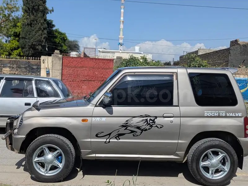 Mitsubishi Pajero Mini 1996