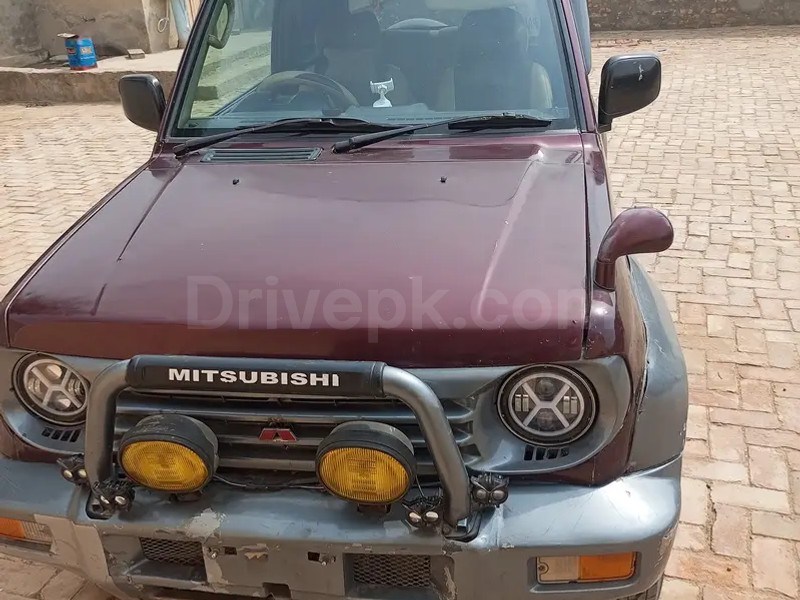 Mitsubishi Pajero 1995