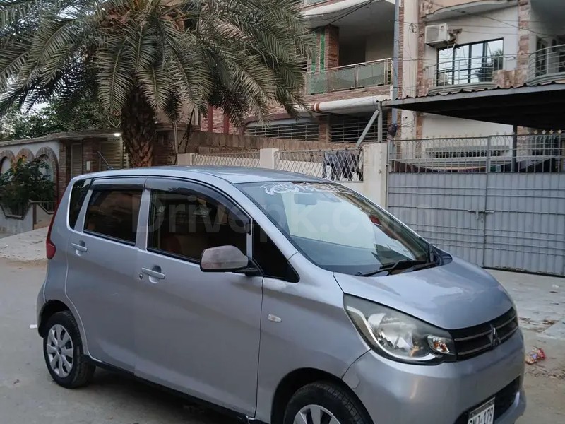 Mitsubishi Ek Wagon 2015