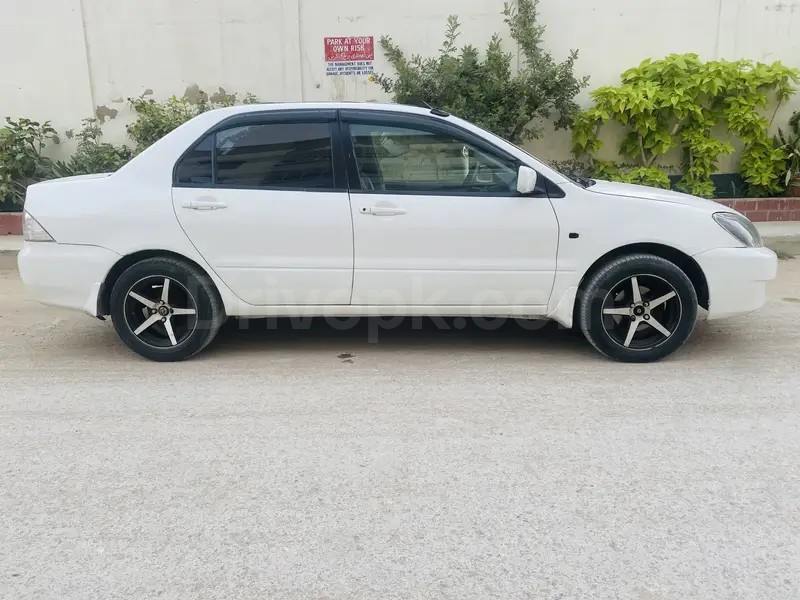 Mitsubishi Lancer 2006
