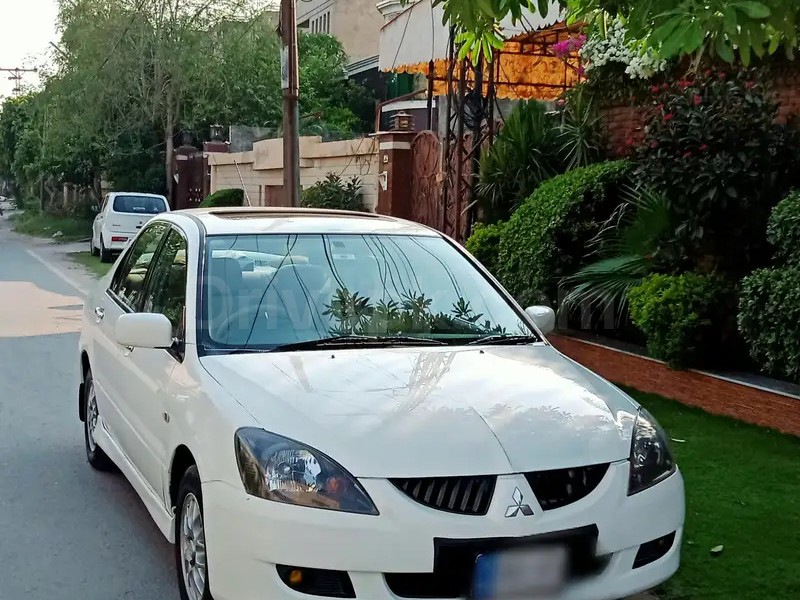 Mitsubishi Lancer 2005