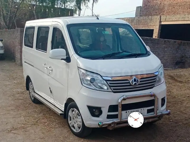 Changan Karvaan 2020