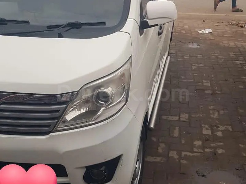 Changan Karvaan 2018