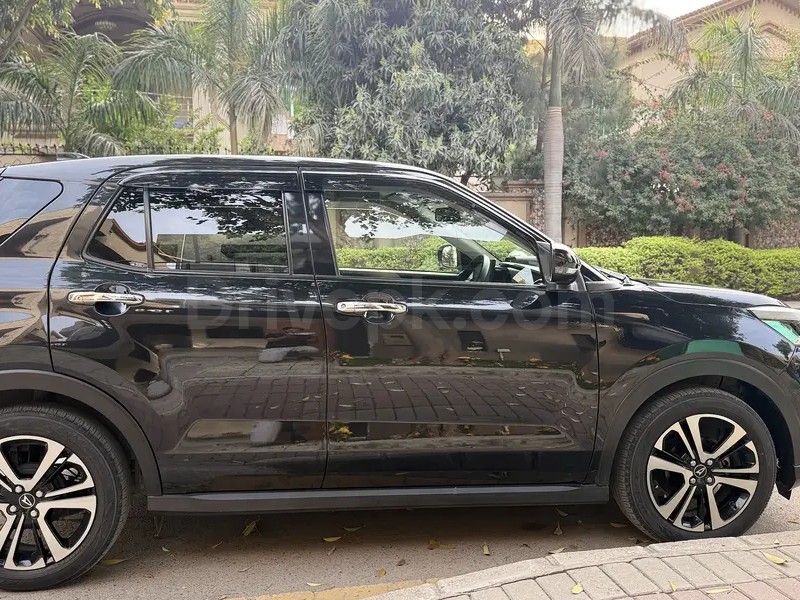 Daihatsu Rocky 2020