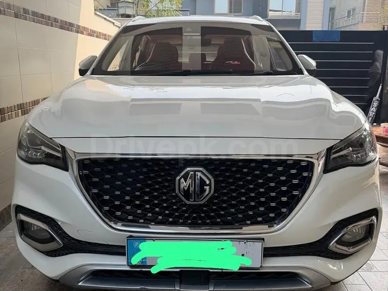 MG HS 2021