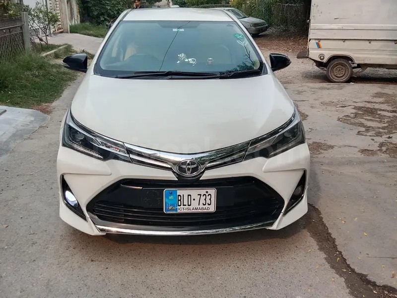 Toyota Corolla Altis 2015