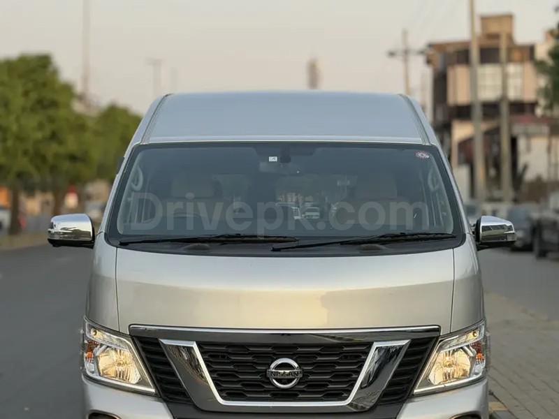 Nissan Caravan 2019