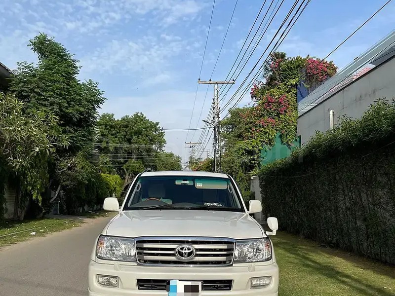 Toyota Land Cruiser 2004