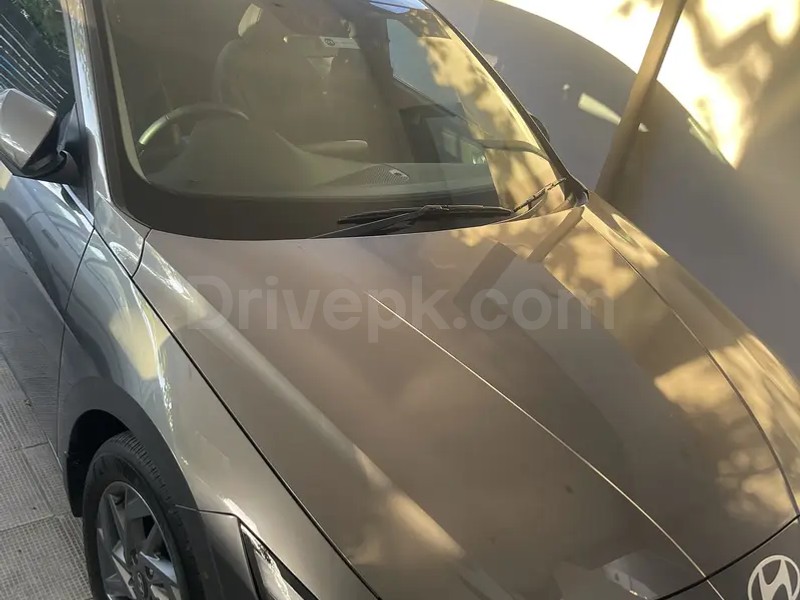 Hyundai Elantra 2025