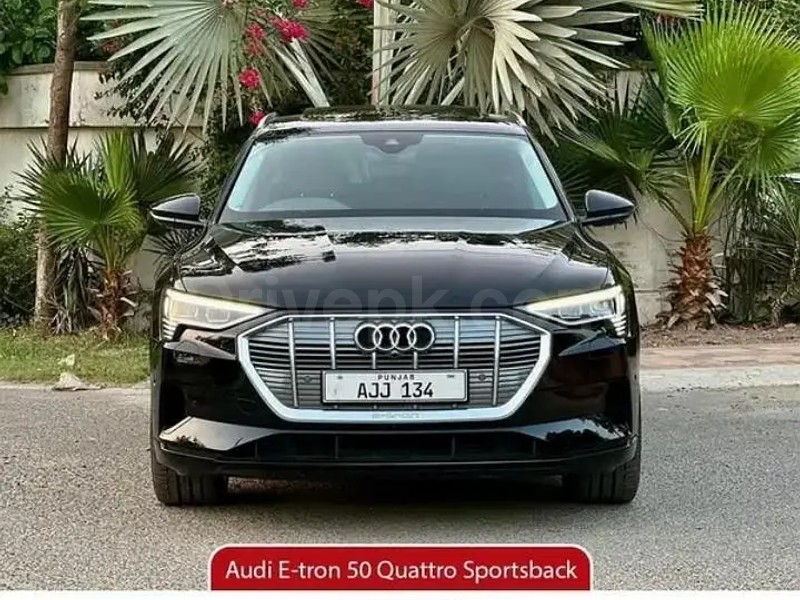 Audi E-Tron 2021