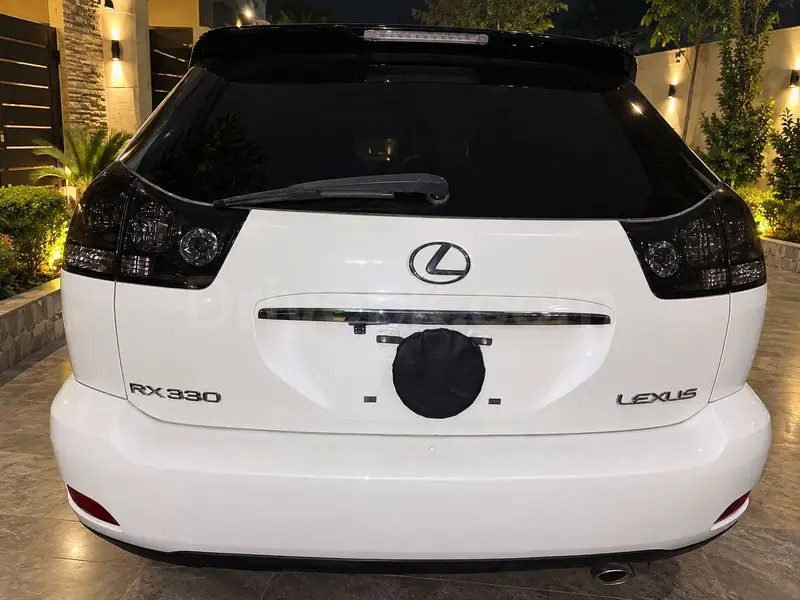 Lexus RX Series 2005