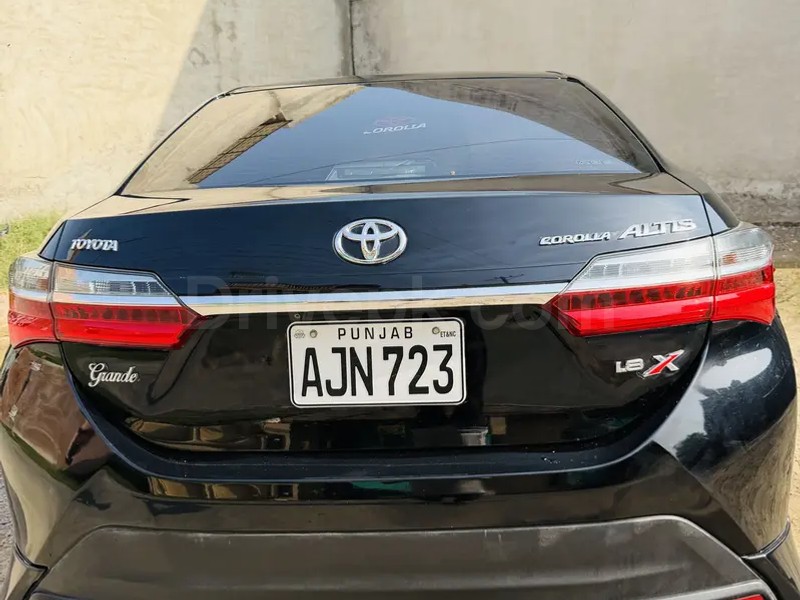 Toyota Altis Grande 2022