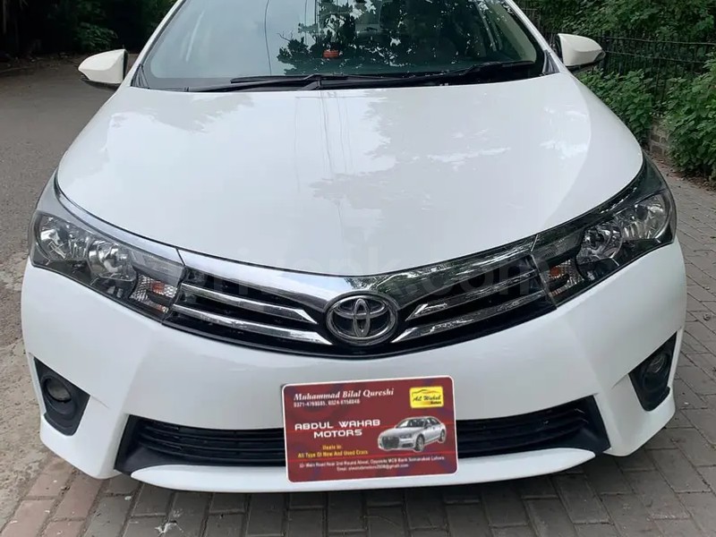 Toyota Corolla Altis 2015