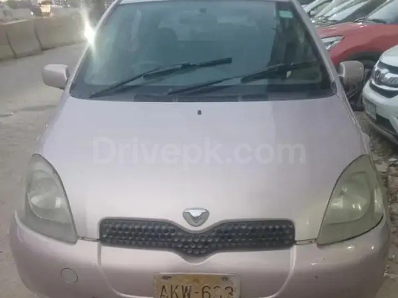 Toyota Vitz 2000