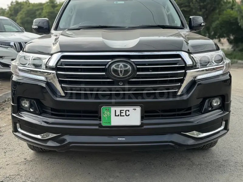 Toyota Land Cruiser 2012