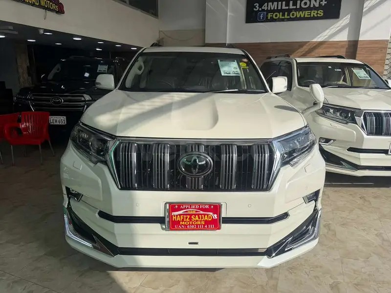 Toyota Prado 2023