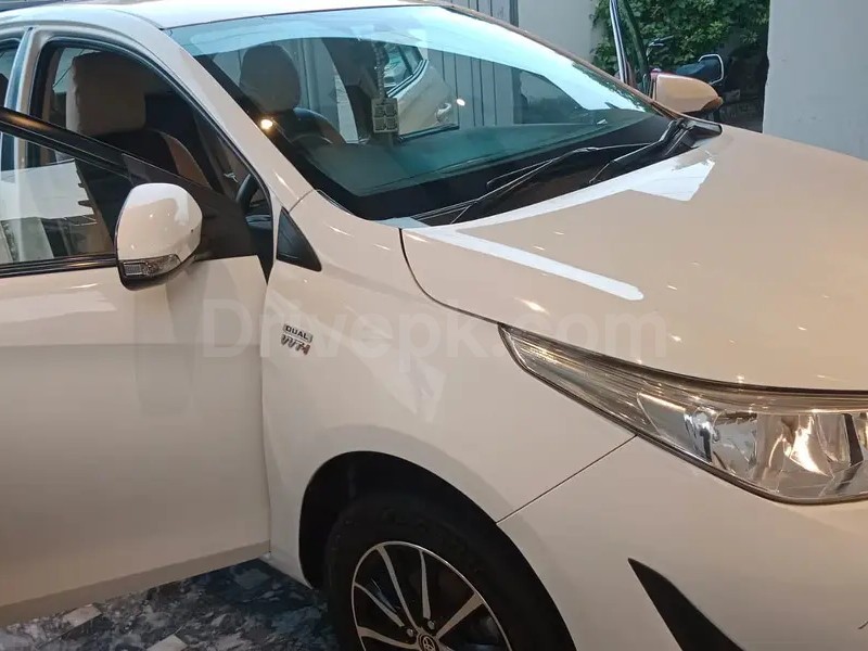 Toyota Yaris 2021
