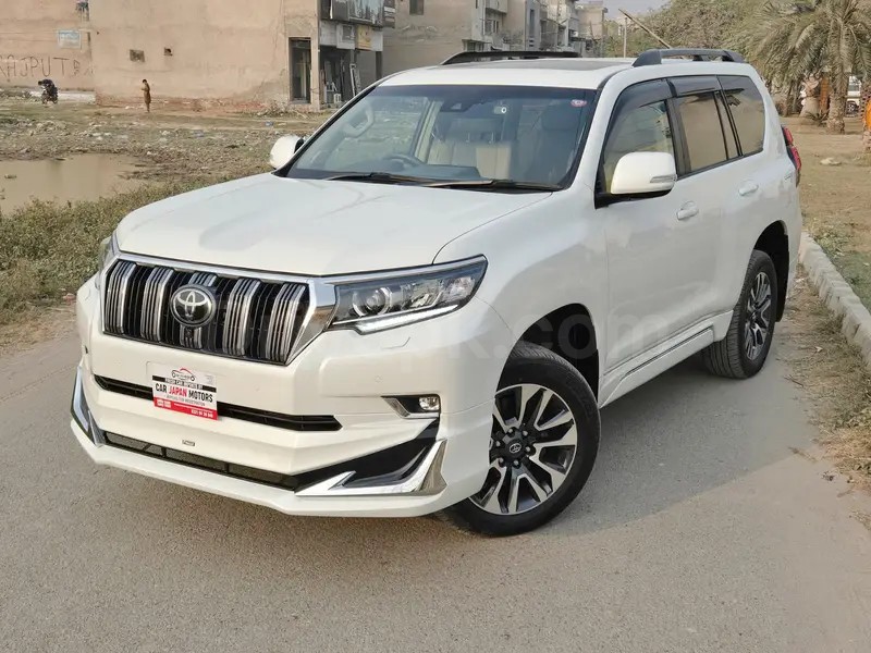 Toyota Prado 2022