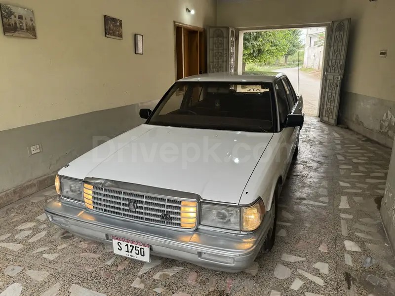 Toyota Crown 1991