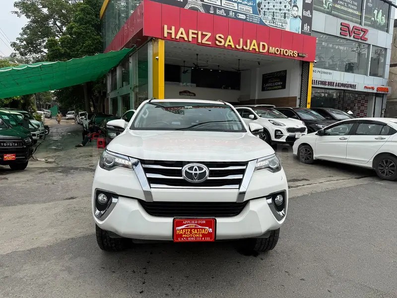 Toyota Fortuner V 2017